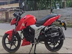 TVS Apache RTR 160 4V